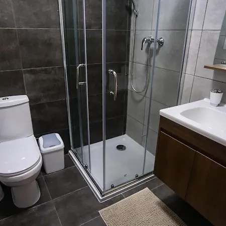 Stunning 2 Bedroom 2 Bathroom Apt St Julians