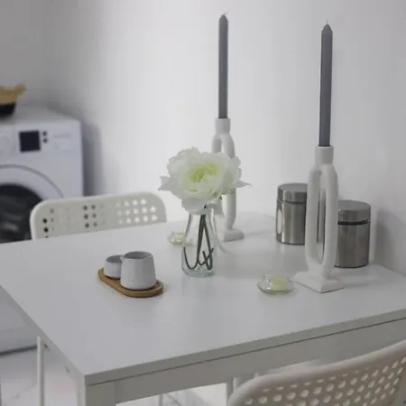Stunning 2 Bedroom 2 Bathroom Apt St Julians *