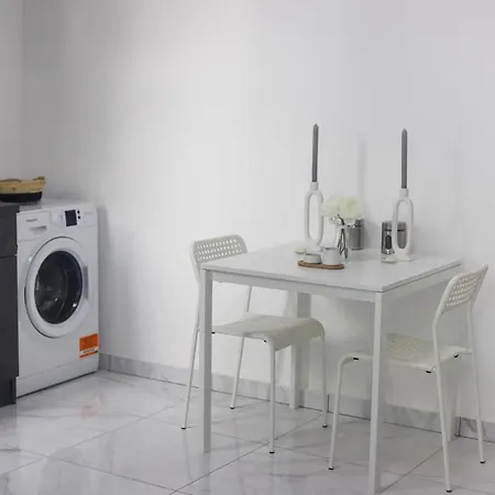 Stunning 2 Bedroom 2 Bathroom Apt St Julians Daire